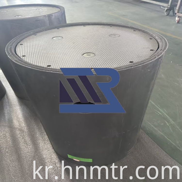 Carbon Fiber Cylinder And Cylinder Door